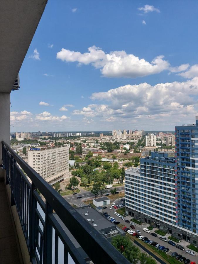 Видові 1К-2К Апартаменти 11,15, 23 Поверхи Kiev Bagian luar foto