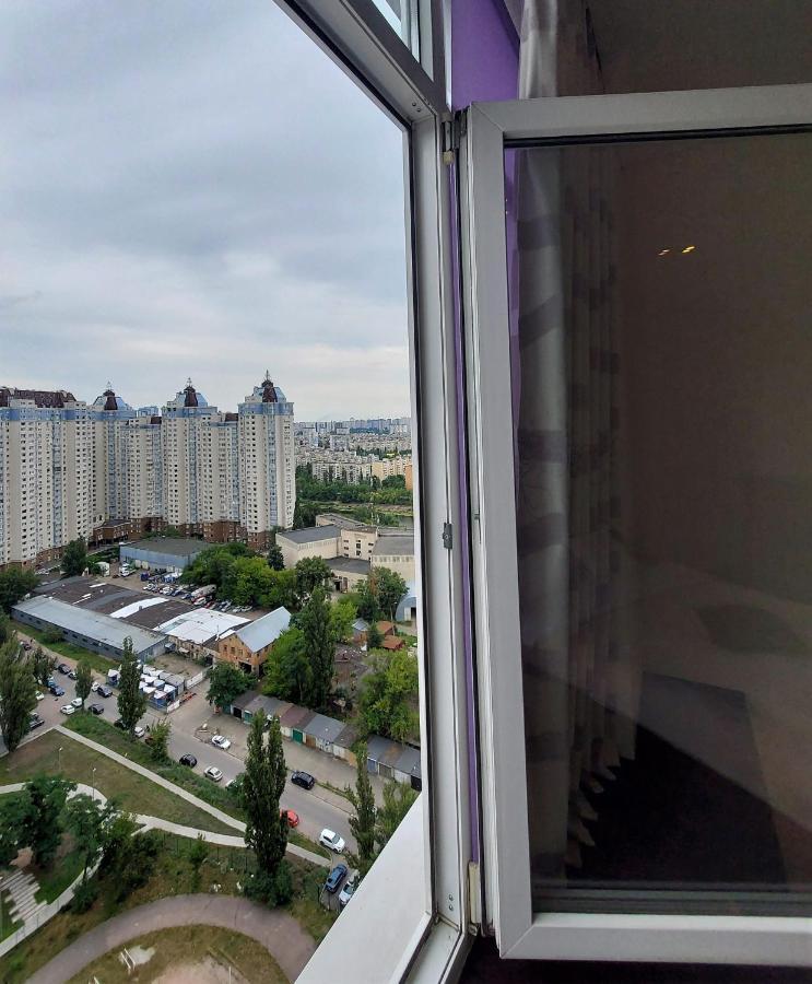 Видові 1К-2К Апартаменти 11,15, 23 Поверхи Kiev Bagian luar foto