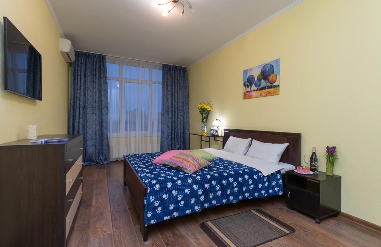 Видові 1К-2К Апартаменти 11,15, 23 Поверхи Kiev Bagian luar foto