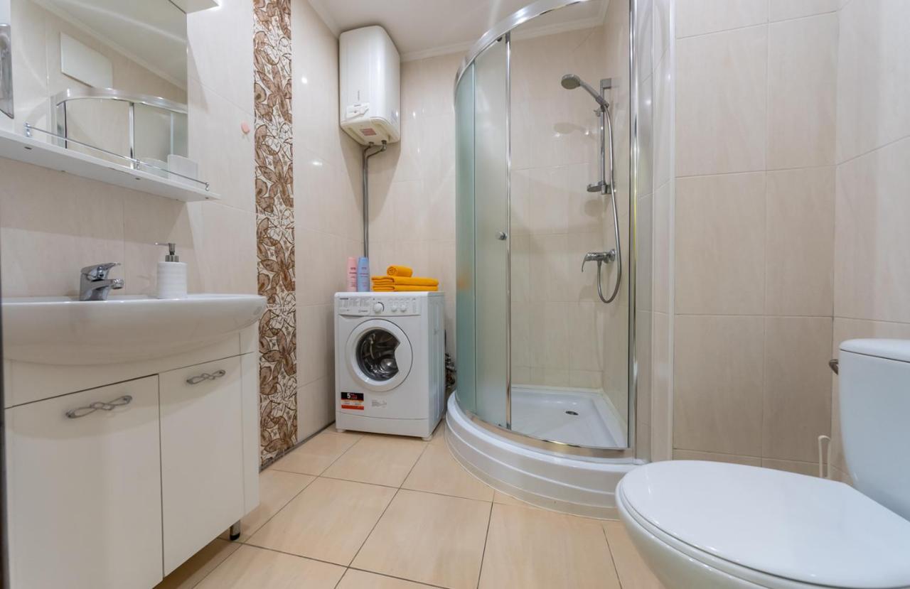 Видові 1К-2К Апартаменти 11,15, 23 Поверхи Kiev Bagian luar foto