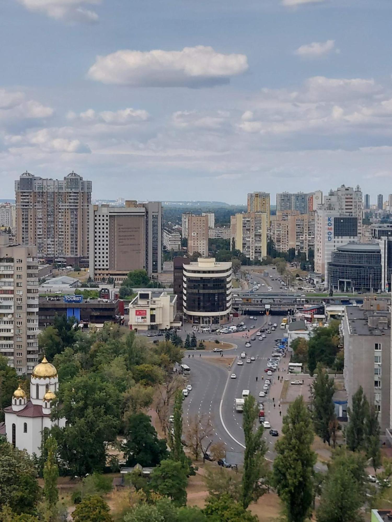 Видові 1К-2К Апартаменти 11,15, 23 Поверхи Kiev Bagian luar foto