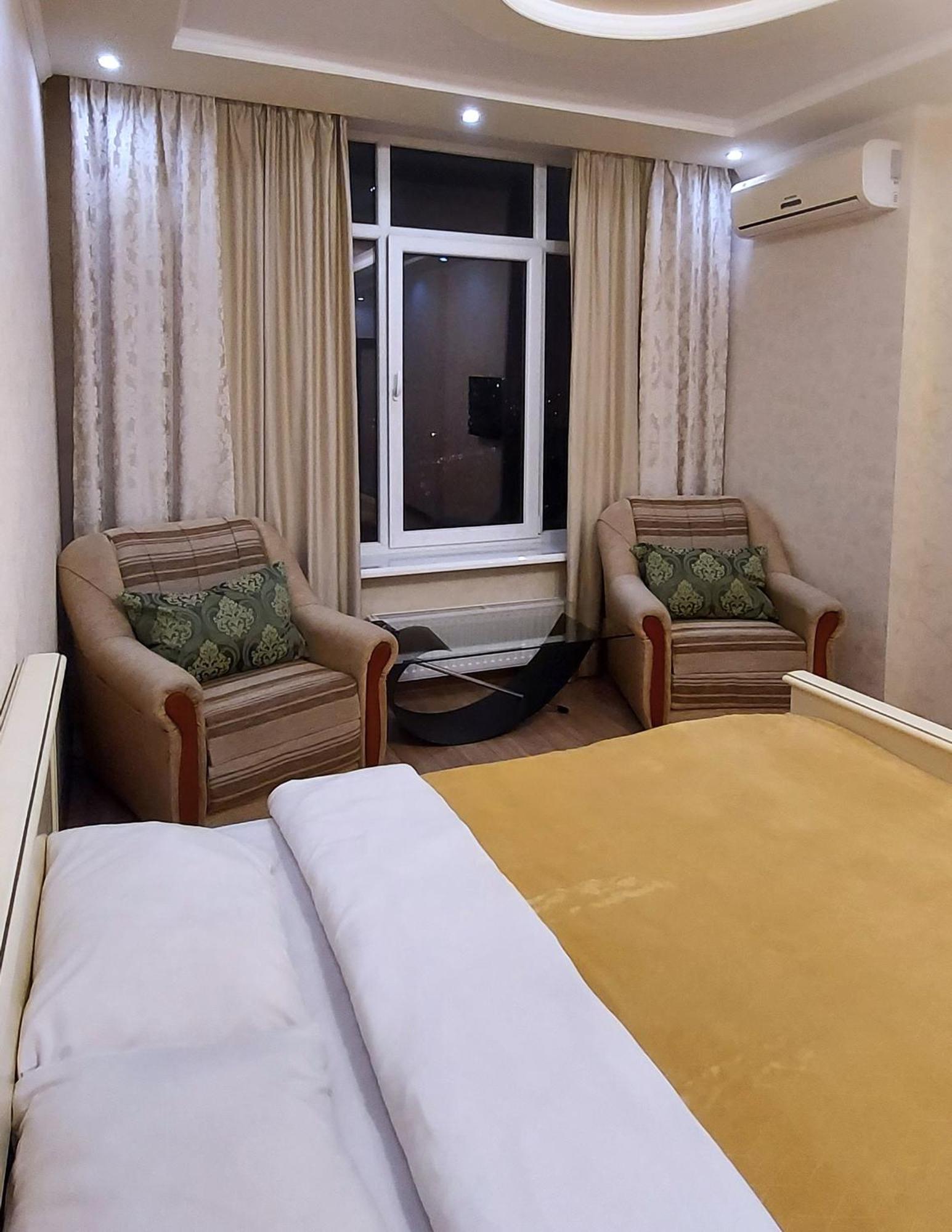 Видові 1К-2К Апартаменти 11,15, 23 Поверхи Kiev Bagian luar foto